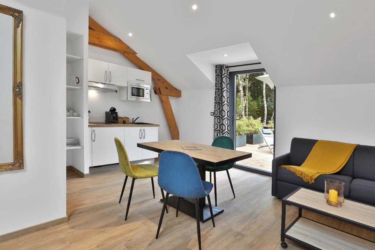 Boutique-Hotel Restaurant L'Atelier D'Epicure Logis Castels Bagian luar foto
